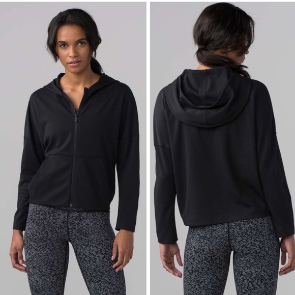 lululemon athletica Tops - 🎉HP🎉 Lululemon Minimal Hoodie